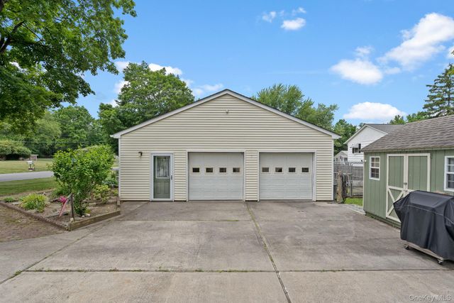 36 Charles Street, Montgomery, NY 12549