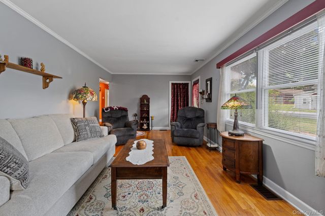 36 Charles Street, Montgomery, NY 12549