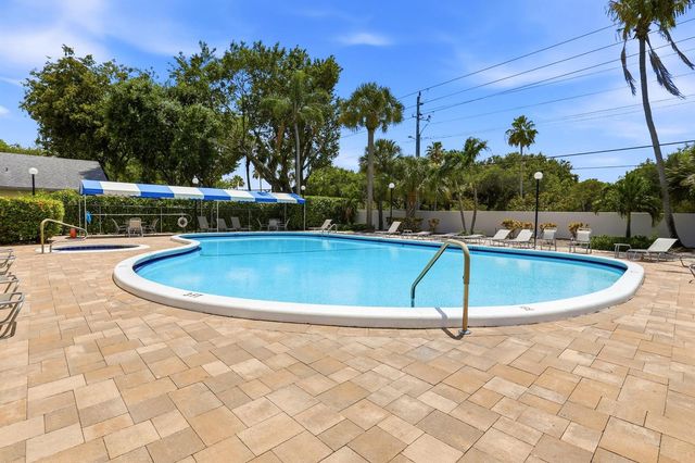 4636 Daylily Court, Boynton Beach, FL 33436