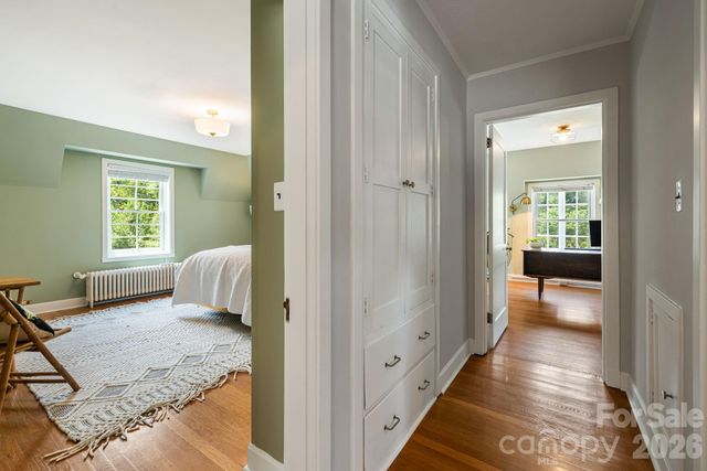 42 Cranford Road, Asheville, NC 28806