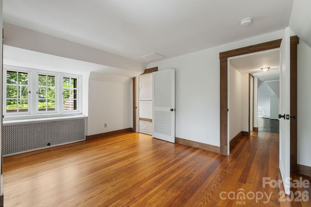 42 Cranford Road, Asheville, NC 28806