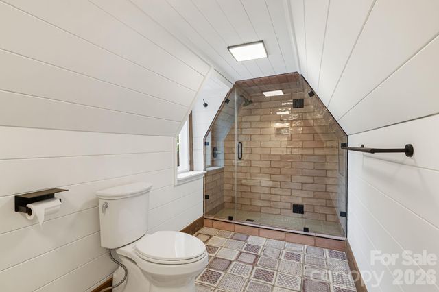 42 Cranford Road, Asheville, NC 28806