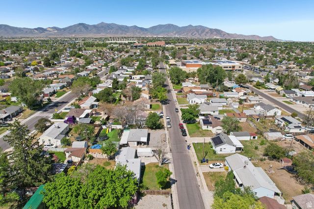 4305 W 5570 S, Salt Lake City, UT 84118