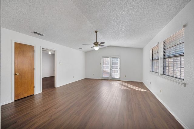 4503 Fairgate Dr, Midland, TX 79707