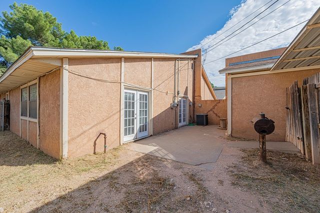 4503 Fairgate Dr, Midland, TX 79707