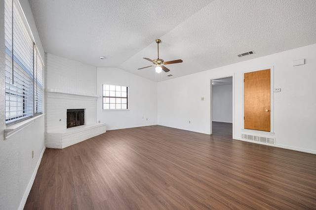 4503 Fairgate Dr, Midland, TX 79707