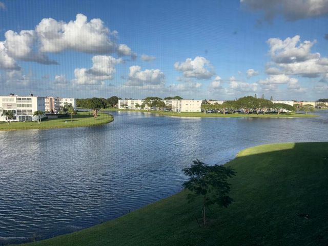 4049 Cornwall C 4049 C, Boca Raton, FL 33434