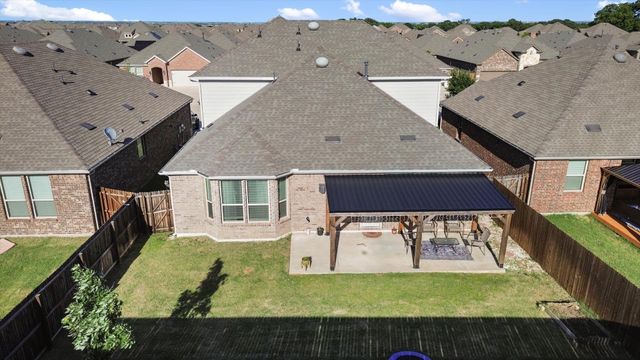 2919 Jasper Trail, Aubrey, TX 76227