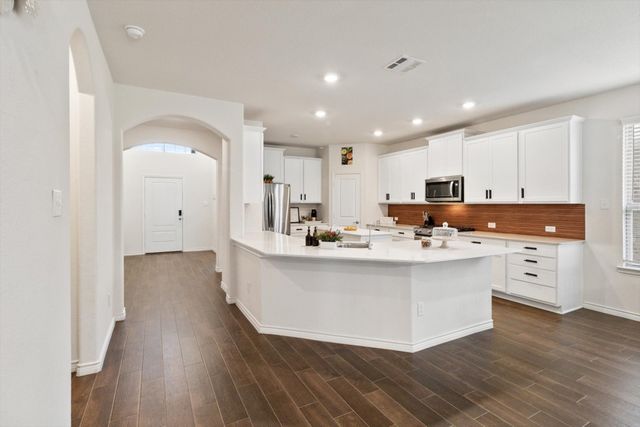 2919 Jasper Trail, Aubrey, TX 76227