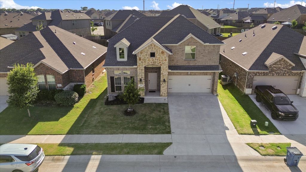 2919 Jasper Trail, Aubrey, TX 76227