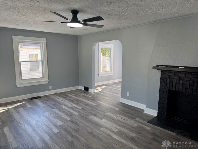 4274 Corinth Boulevard, Dayton, OH 45410