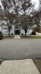 15 Longworth Ave 231, Brockton, MA 02301