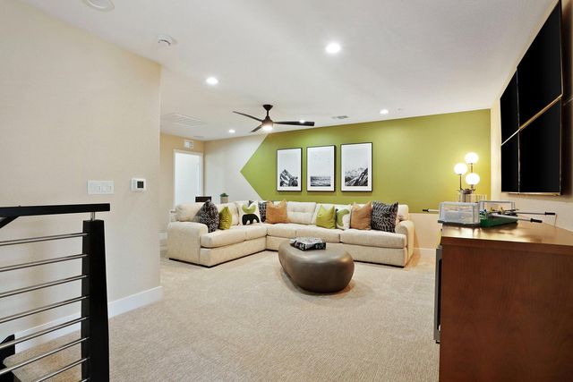 2278 Dilip Dr, Manteca, CA 95337