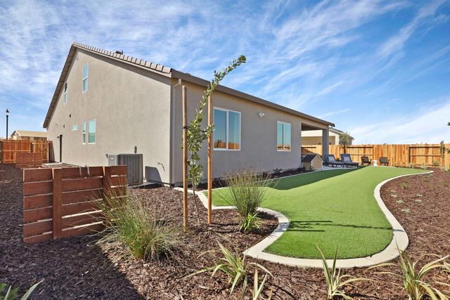 2278 Dilip Dr, Manteca, CA 95337