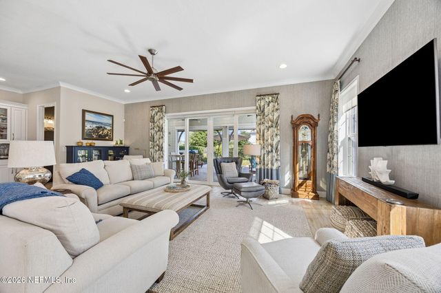 713 RUM RUNNER Way, St. Johns, FL 32259