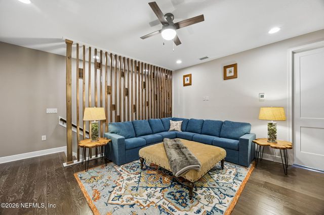 713 RUM RUNNER Way, St. Johns, FL 32259