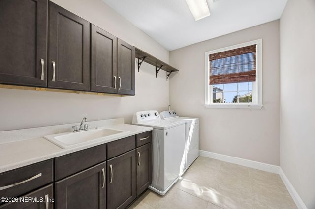 713 RUM RUNNER Way, St. Johns, FL 32259