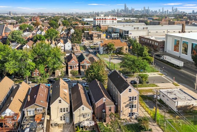 1624 W pershing Road, Chicago, IL 60609