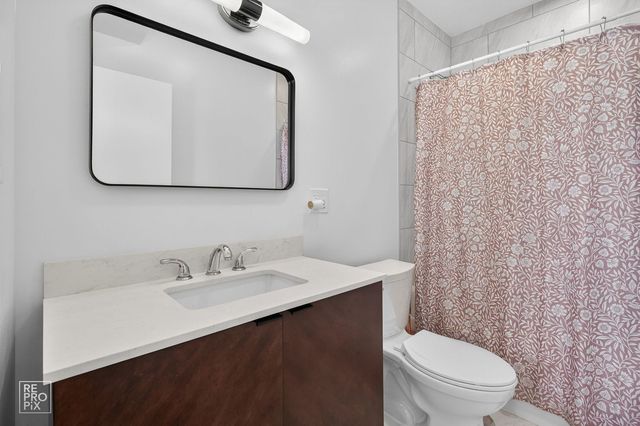 1624 W pershing Road, Chicago, IL 60609