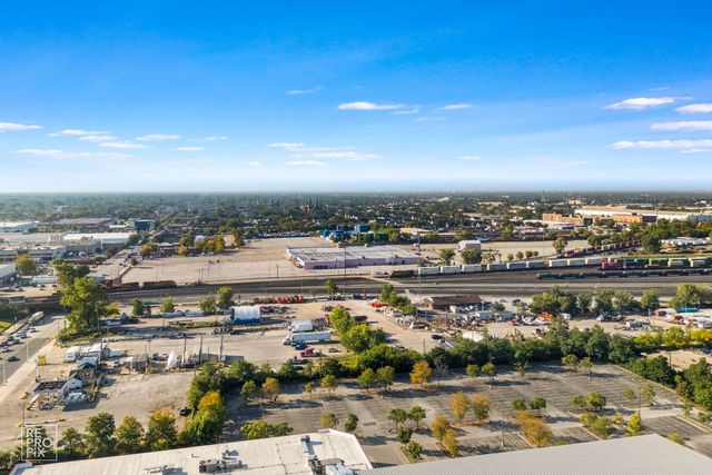 1624 W pershing Road, Chicago, IL 60609