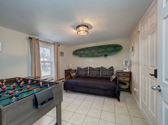 108 Sweet Bay St, Rockport, TX 78382