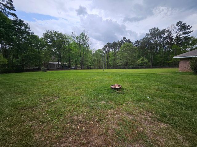 505 Holly Grove, Anacoco, LA 71403