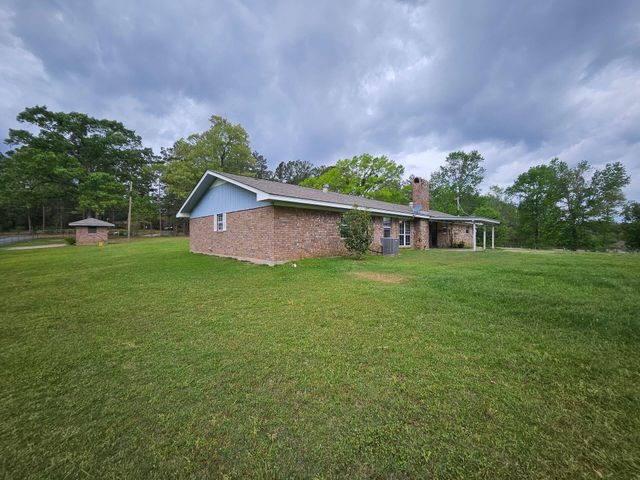 505 Holly Grove, Anacoco, LA 71403