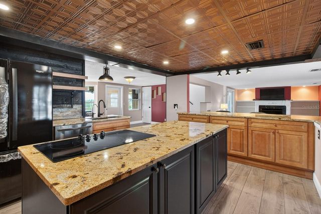 12805 FIFTH ISLE, Hudson, FL 34667