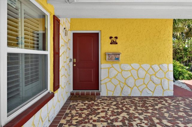 12805 FIFTH ISLE, Hudson, FL 34667