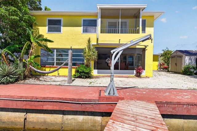12805 FIFTH ISLE, Hudson, FL 34667