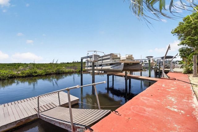 12805 FIFTH ISLE, Hudson, FL 34667