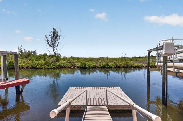 12805 FIFTH ISLE, Hudson, FL 34667