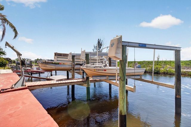 12805 FIFTH ISLE, Hudson, FL 34667