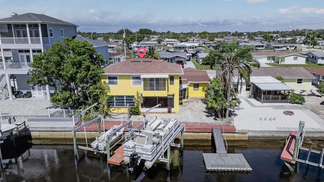 12805 FIFTH ISLE, Hudson, FL 34667
