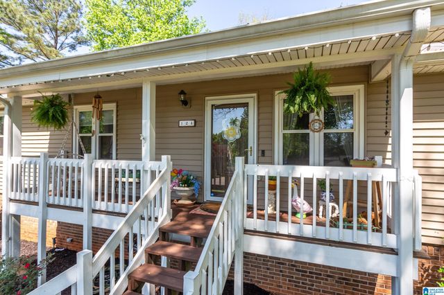 124 PINEBLUFF TRAIL, Trussville, AL 35173