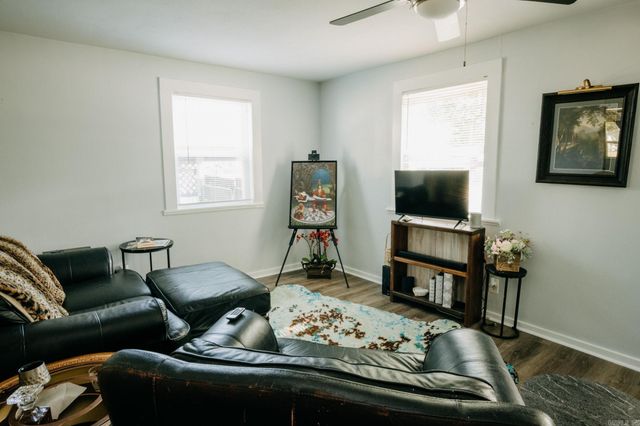 523 Cox Street, Benton, AR 72015