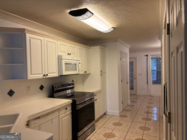 12 Intown Place, Fayetteville, GA 30214