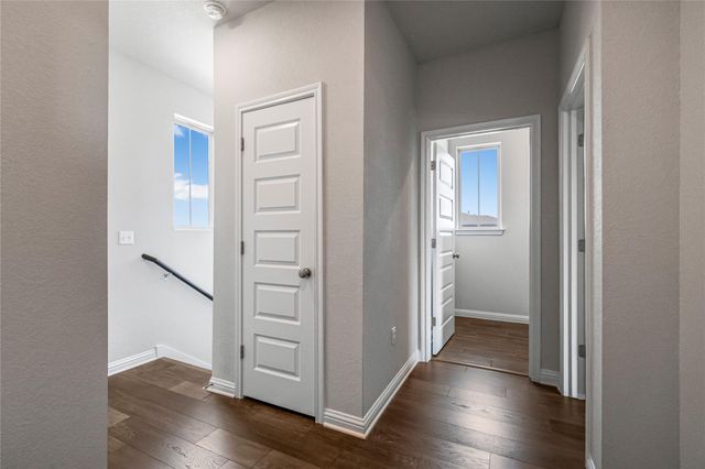 8017 Orizzonte ST, Austin, TX 78744