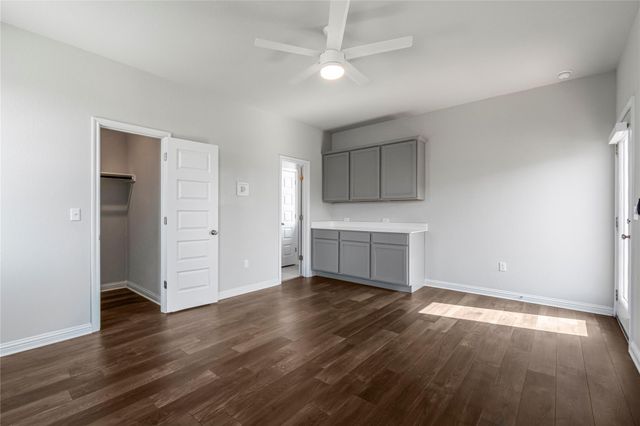 8017 Orizzonte ST, Austin, TX 78744