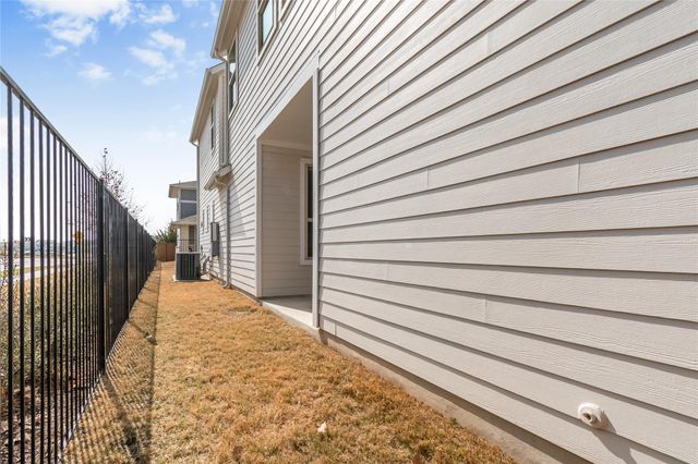 8017 Orizzonte ST, Austin, TX 78744