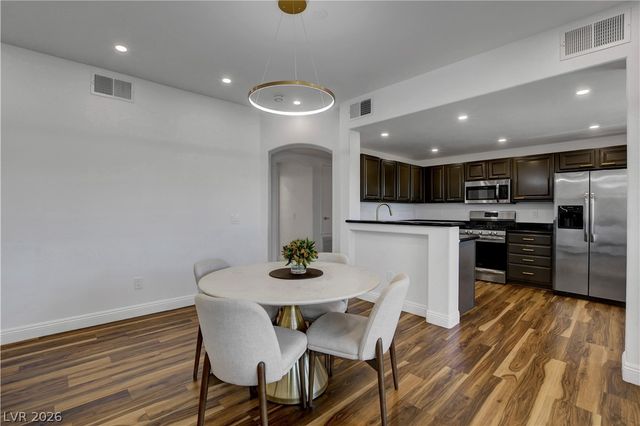 10809 Garden Mist Drive 2004, Las Vegas, NV 89135