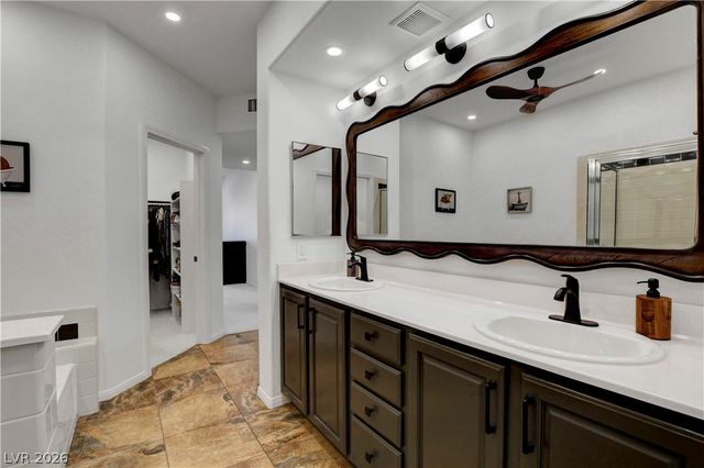 10809 Garden Mist Drive 2004, Las Vegas, NV 89135