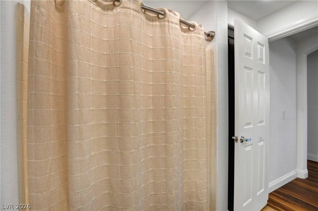 10809 Garden Mist Drive 2004, Las Vegas, NV 89135