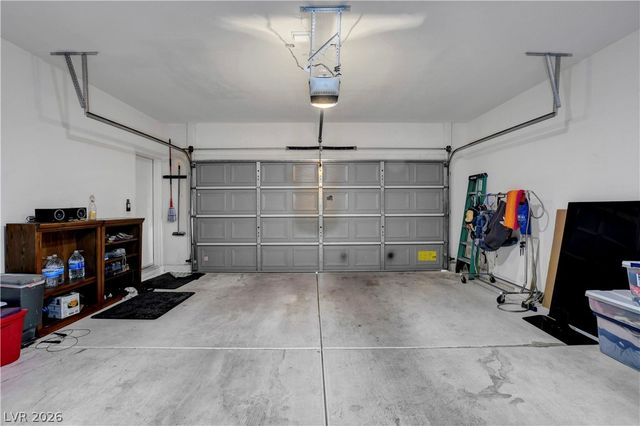 10809 Garden Mist Drive 2004, Las Vegas, NV 89135