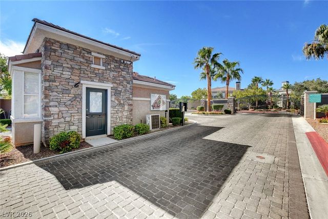 10809 Garden Mist Drive 2004, Las Vegas, NV 89135