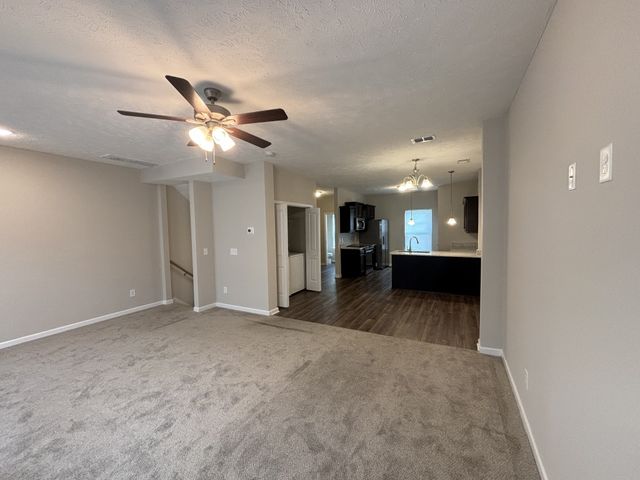 117 Jean Alyne Dotson Dr, La Vergne, TN 37086