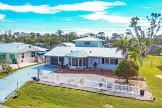 2075 PENNSYLVANIA AVENUE, Englewood, FL 34224