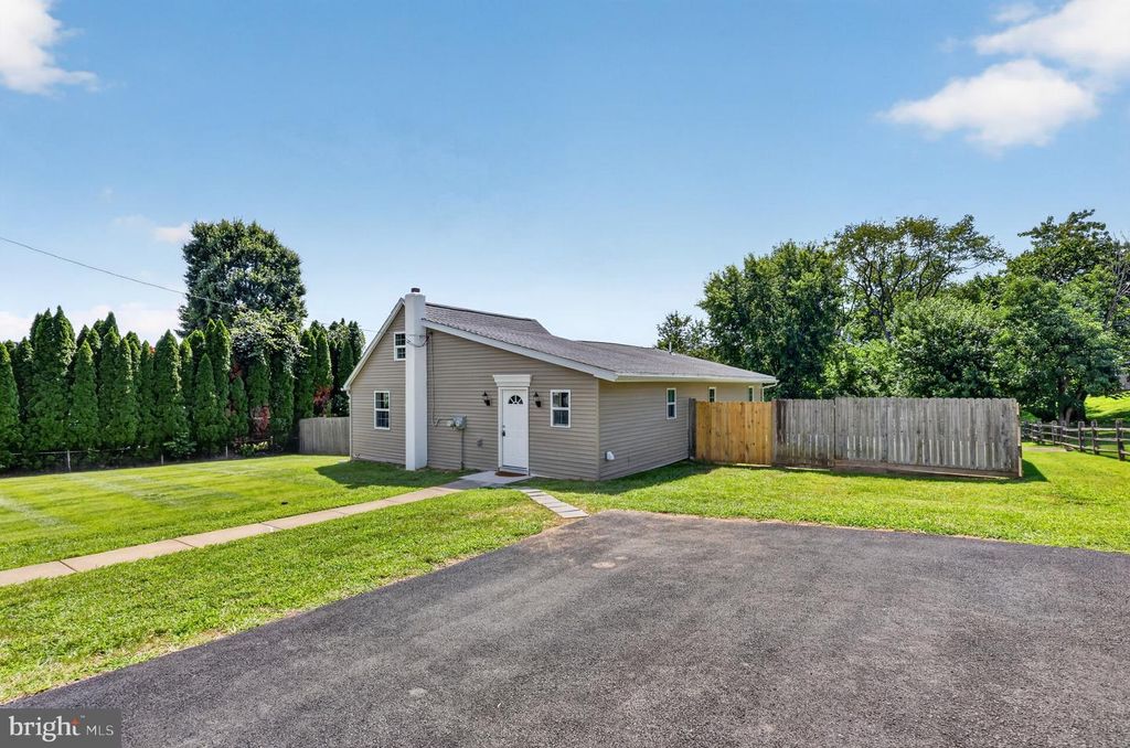 4012 GREENWOOD AVE, UPPER CHICHESTER, PA 19061 — photo 4