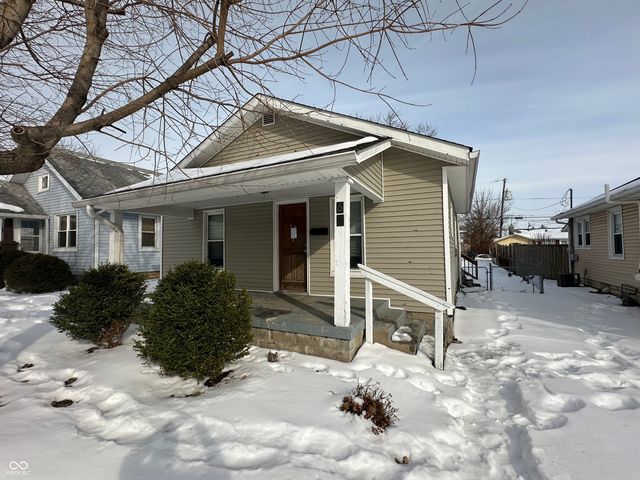 69 N 16th Avenue, Beech Grove, IN 46107