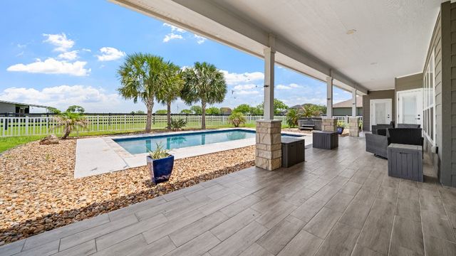 958 Santa Cruz Lane, Corpus Christi, TX 78415